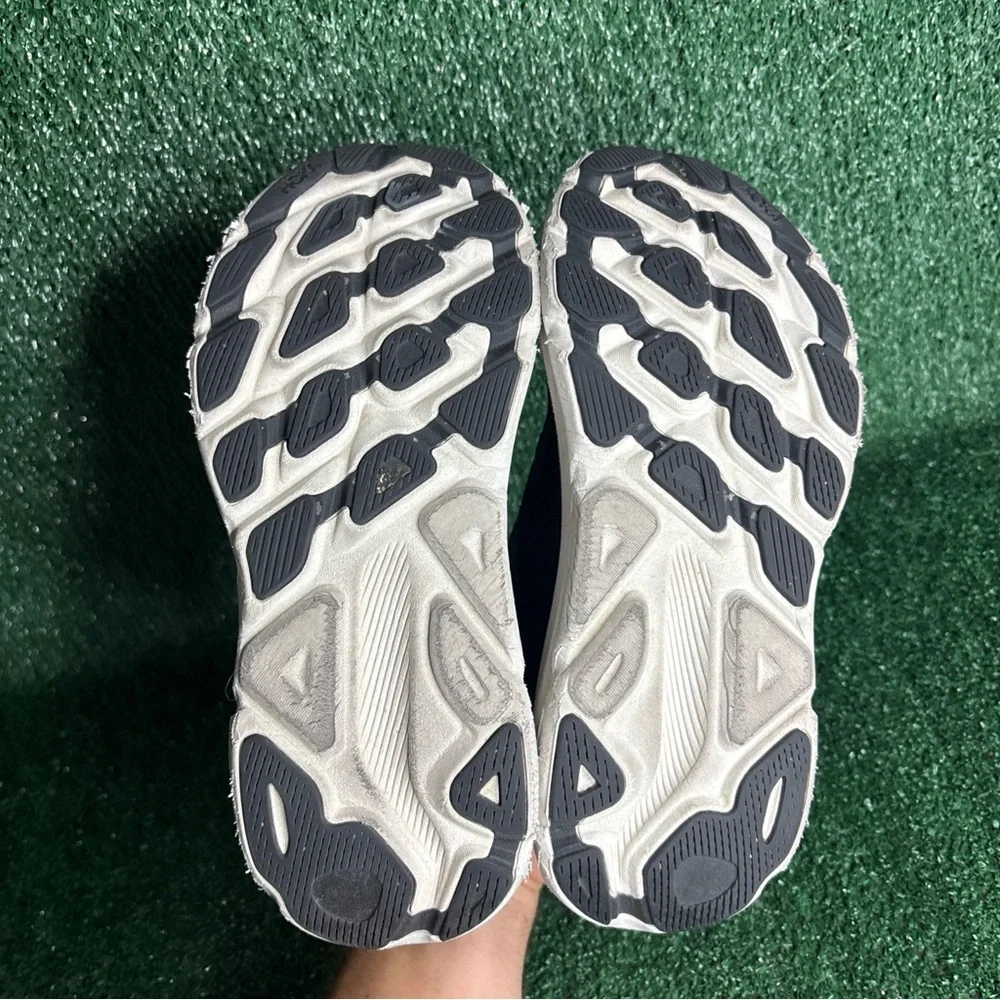 Hoka Clifton 9 Women’s Size 7.5 Shoes‎ Black White Sneakers